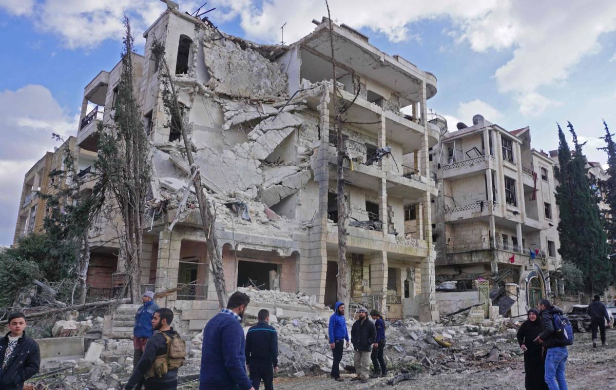 Siria, il Papa scrive ad Assad: "Fermare la catastrofe umanitaria"