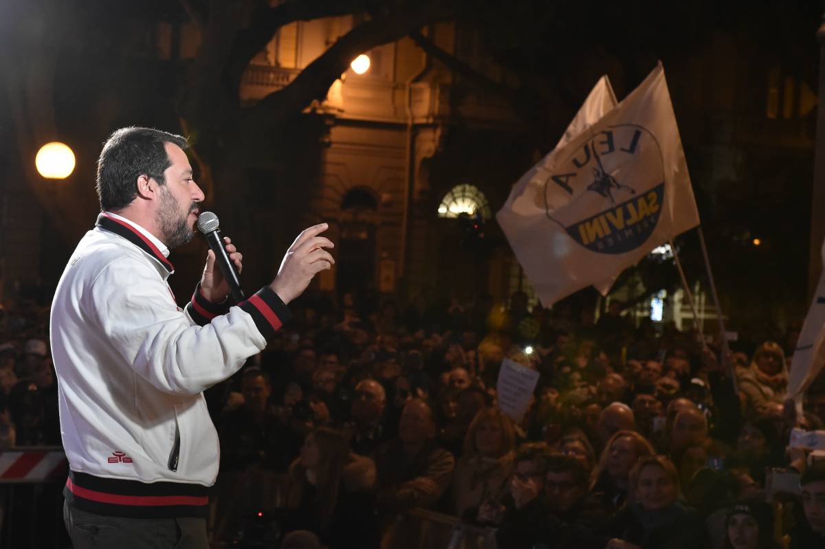 Le minacce di Salvini ai grillini e al centrodestra