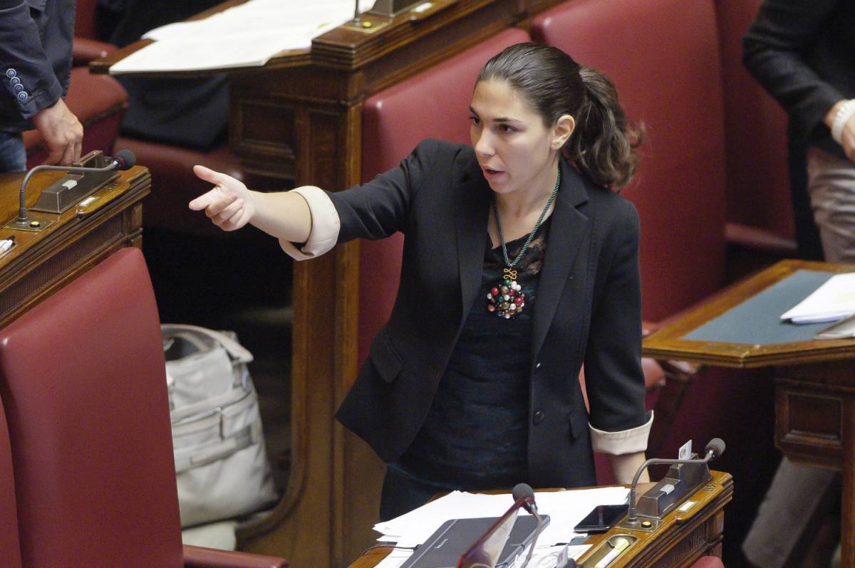 M5S, Giulia Sarti non lascia i pentastellati: "Non c'è motivo, io ho fatto nascere il movimento"