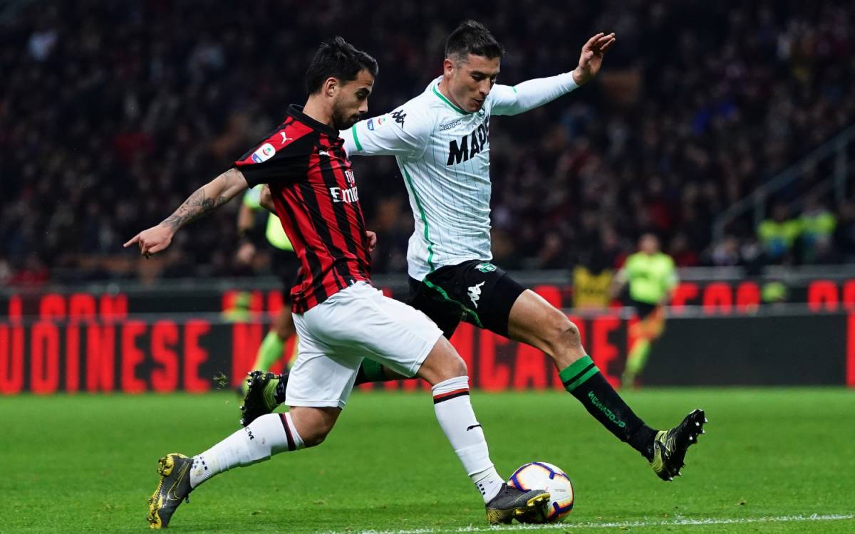 Il Milan soffre ma vince 1-0 con il Sassuolo: sorpasso sull'Inter al terzo posto