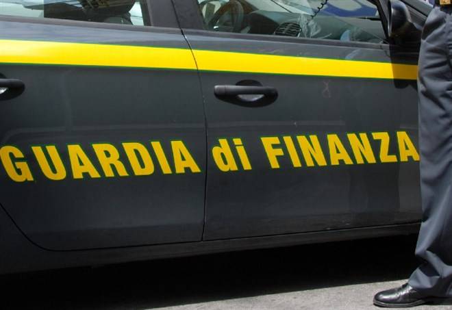 Torino, rapina con sequestro di persona: fermata banda di falsi finanzieri