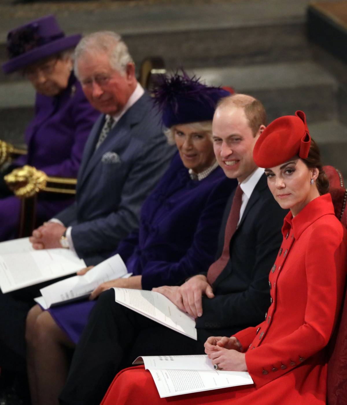 Camilla e Kate, quelle occhiatacce al Royal Wedding