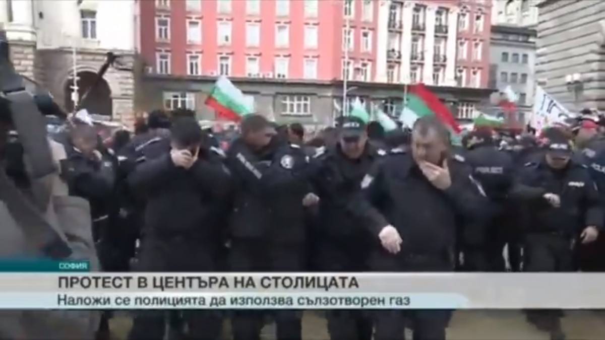 Bulgaria, lo spray al peperoncino si rivolta contro gli agenti