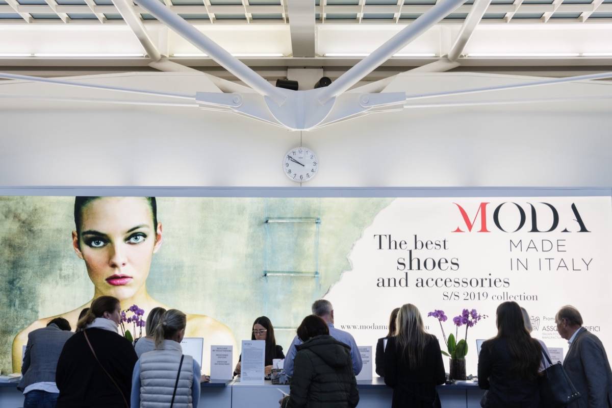 Le scarpe made in Italy fanno camminare i tedeschi: 140 brand a Monaco