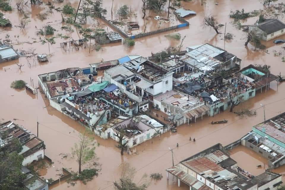 Dall'Italia 12 tonnellate di aiuti umanitari ​diretti in Mozambico