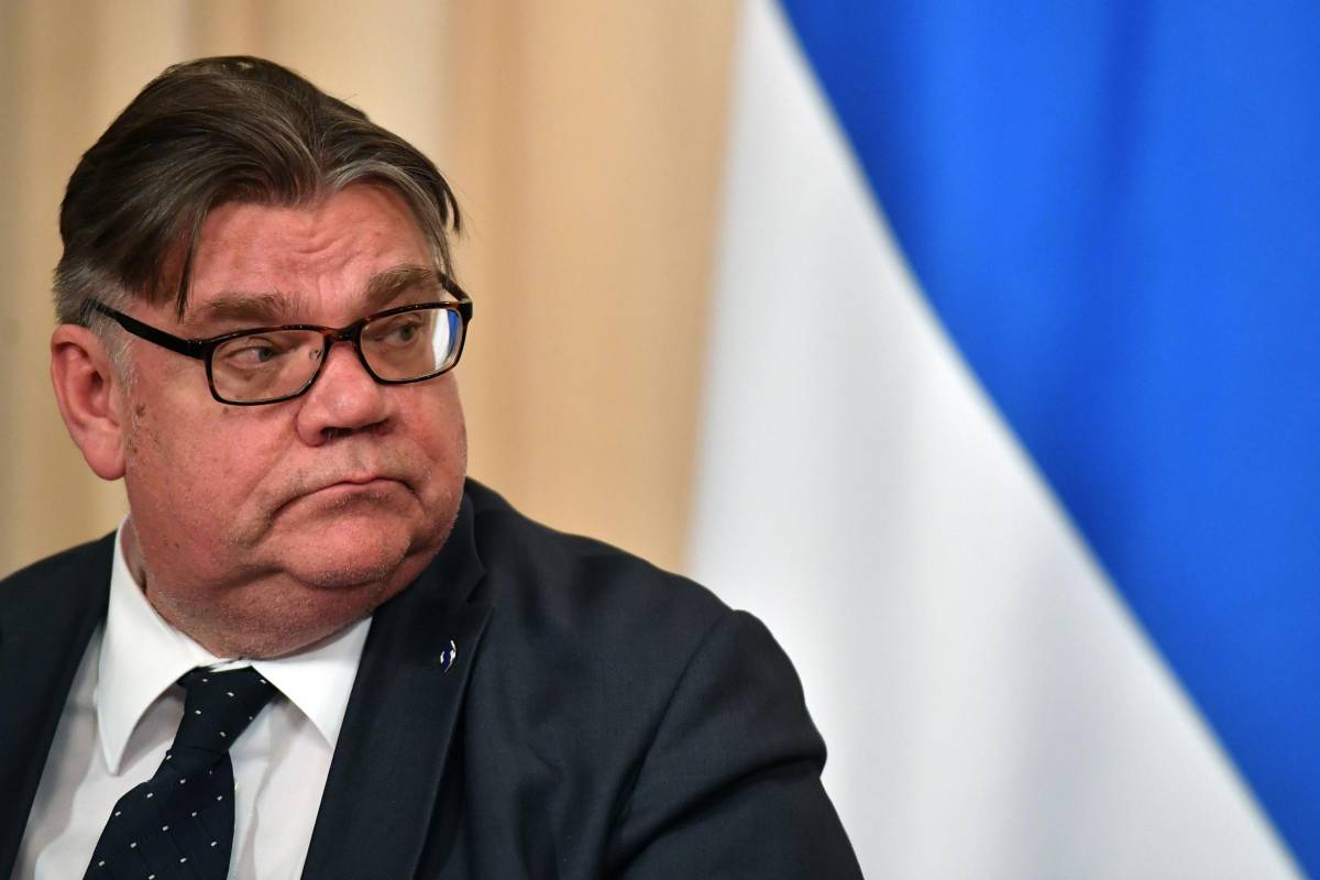 Finlandia, membro di un gruppo anti islam tenta di aggredire ministro
