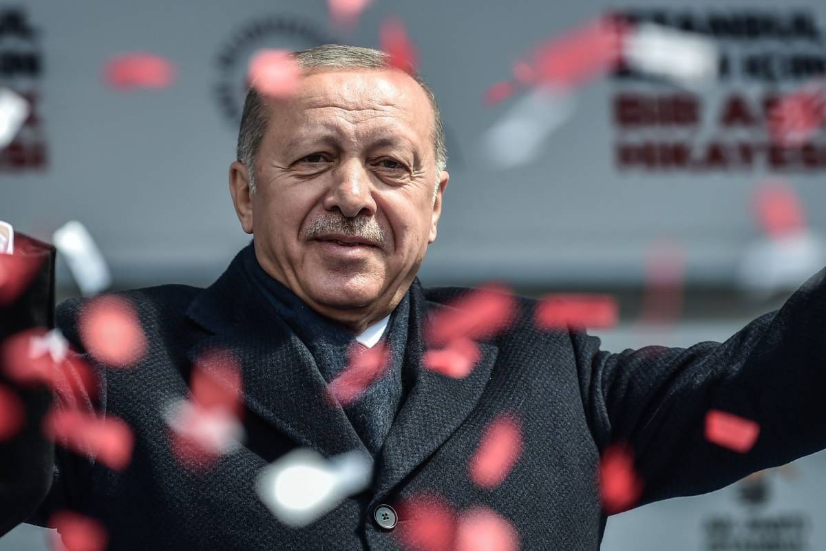 Perse Ankara e Istanbul ma il raìs non accetta il flop