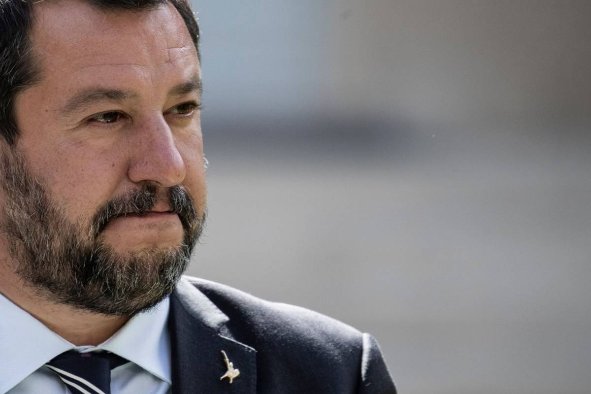 Salvini: "Ho troppo rispetto per gli italiani. Non andrò in tv da Fabio Fazio"