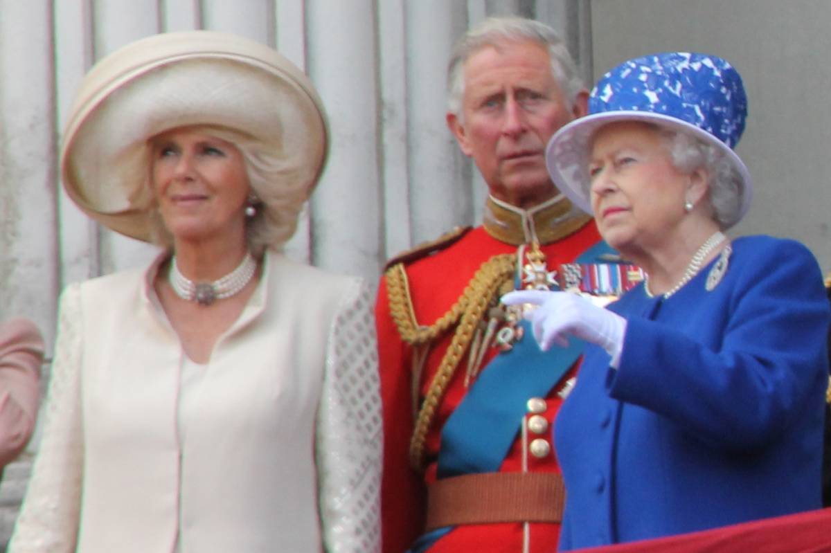 Royal Baby, la reazione di Camilla davanti alle foto di Archie 