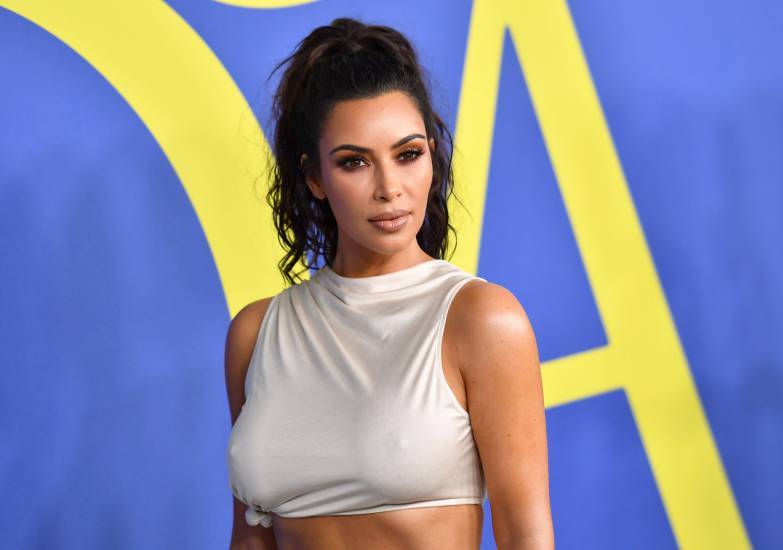 Kim Kardashian, proteste social per le foto della figlia