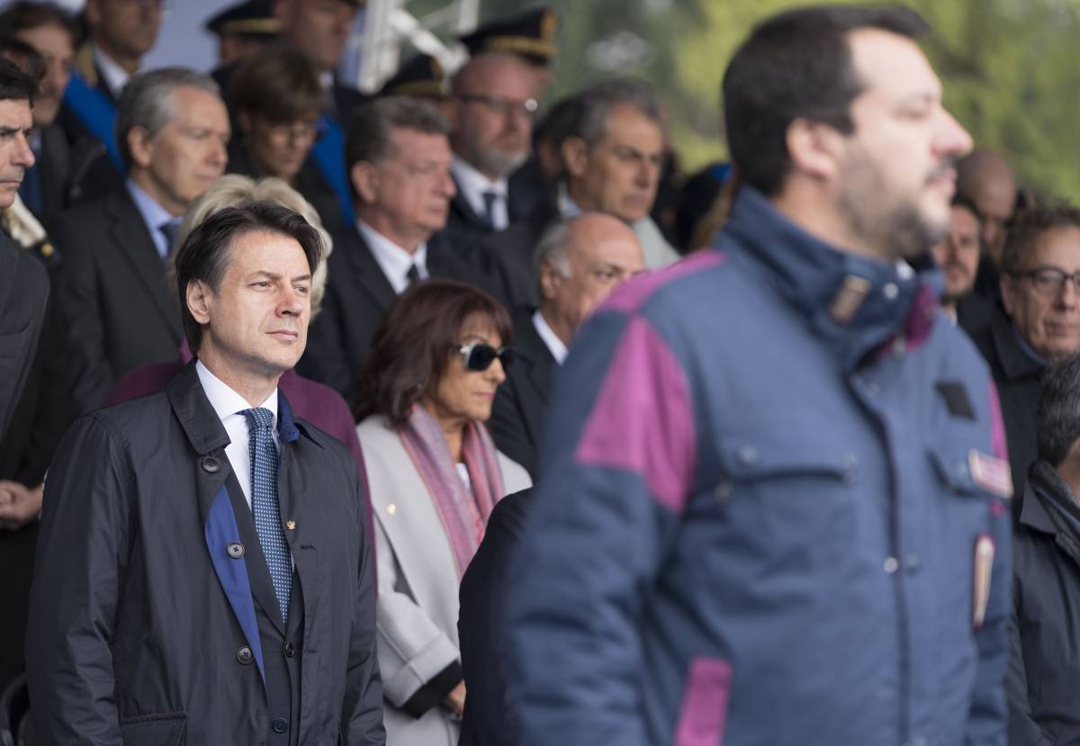 Salvini ora gela Conte: "Un carnefice, è finita la fiducia"