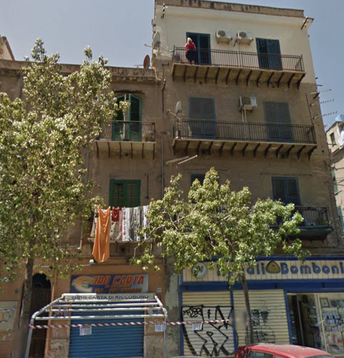 Palermo, pensionato spara a madre e figlio che non avevano pagato il condominio