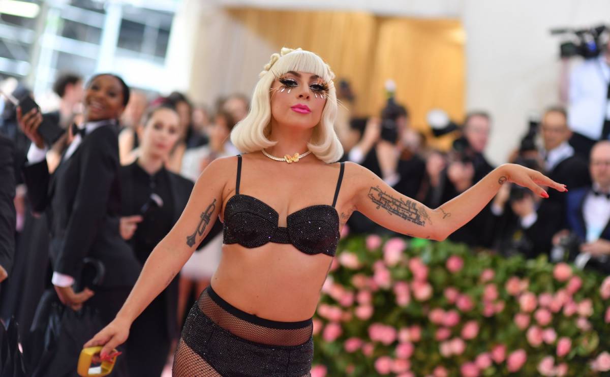 Lady Gaga, Met Gala degli eccessi