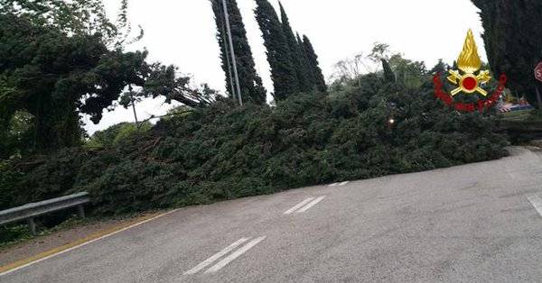 Allagamenti in Lombardia, tre paesi evacuati: allarme rientrato per la diga