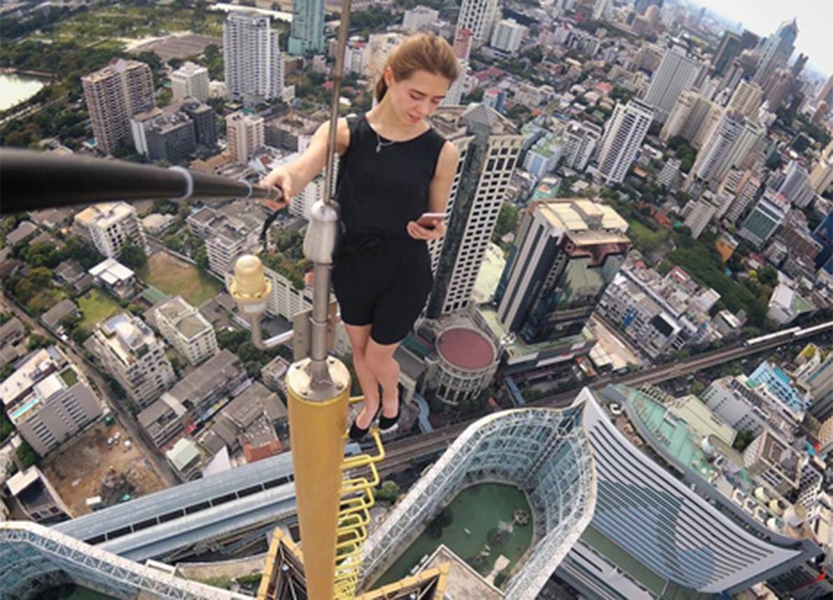 Selfie killer, in sei anni 259 vittime nel mondo