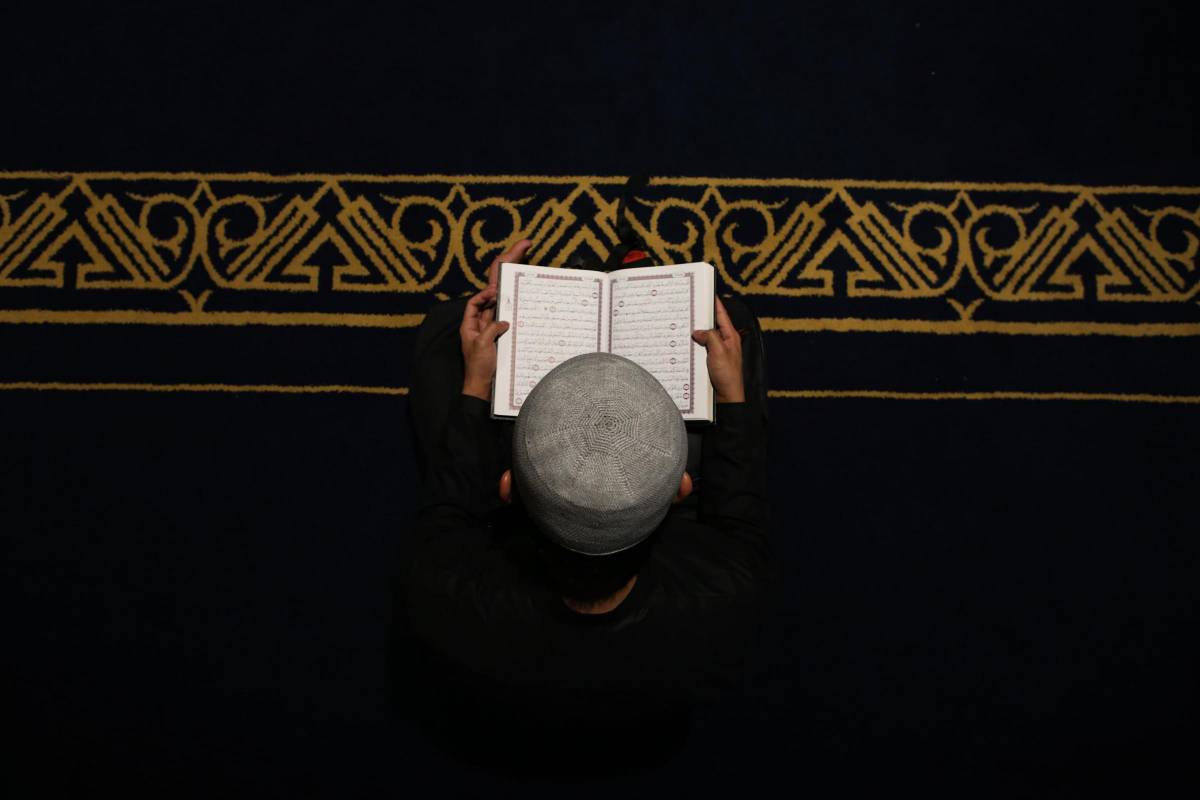 Bimbi devono imparare il Corano: picchiati con le mazze al centro islamico