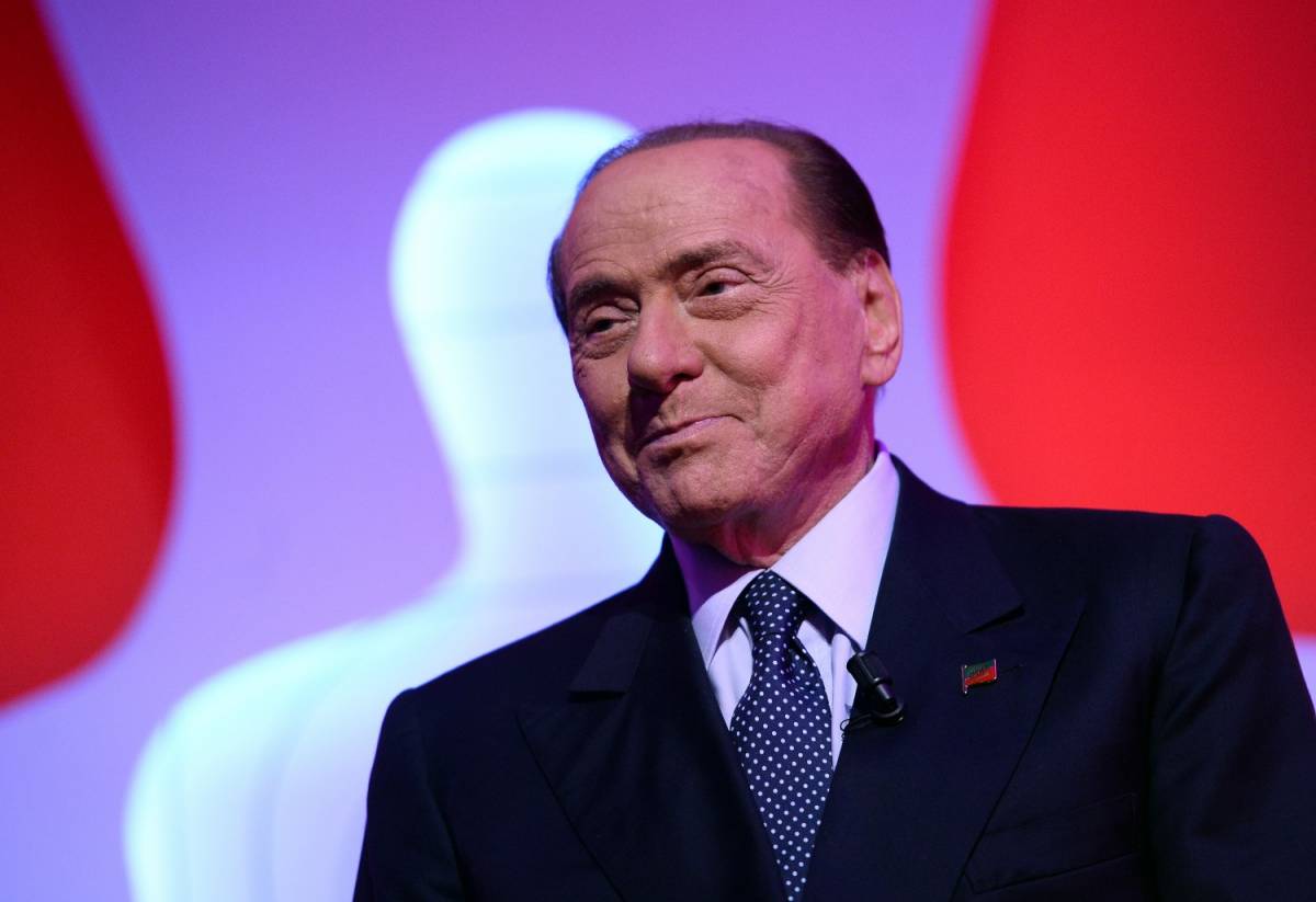 Berlusconi: "Dopo il voto europeo vediamo chi fa il regista"