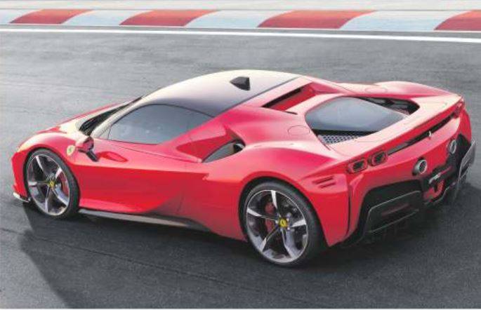 La Ferrari si fa ibrida La più veloce di sempre silenziosa per la città