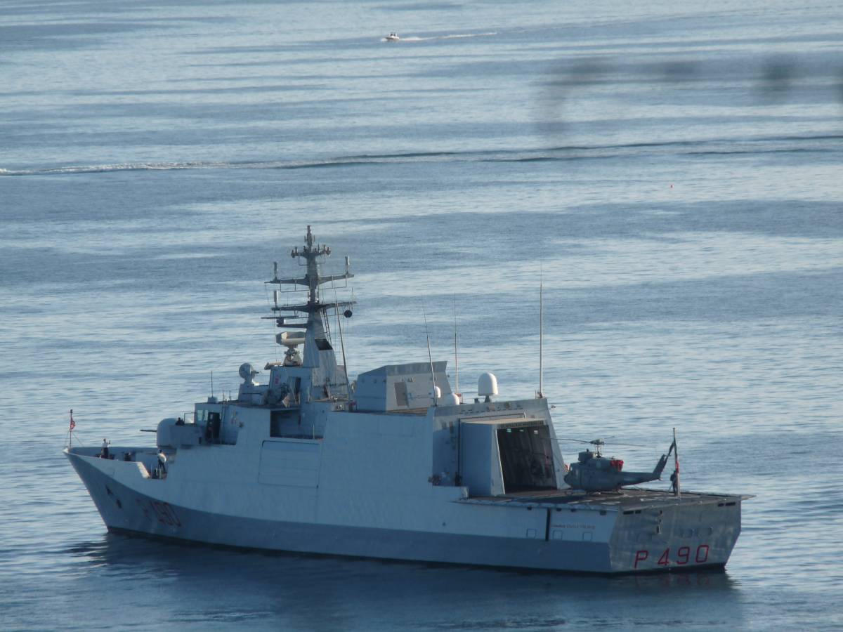 La Marina militare smentisce: "Nessuna persona deceduta a bordo"