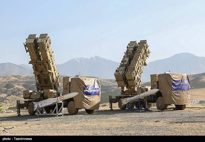 Iran, svelato nuovo sistema missilistico di difesa aerea