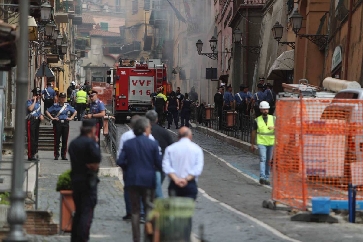 Esplosione a Rocca di Papa, il sindaco morto da eroe