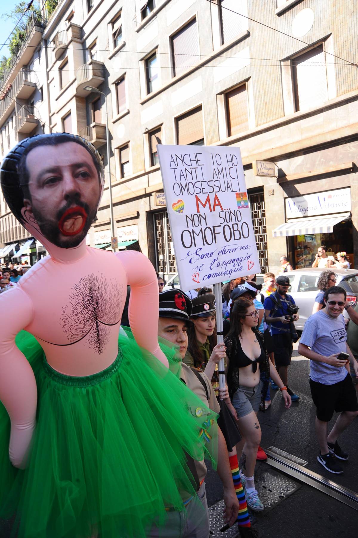 Il Gay pride prepara la "festa" a Salvini