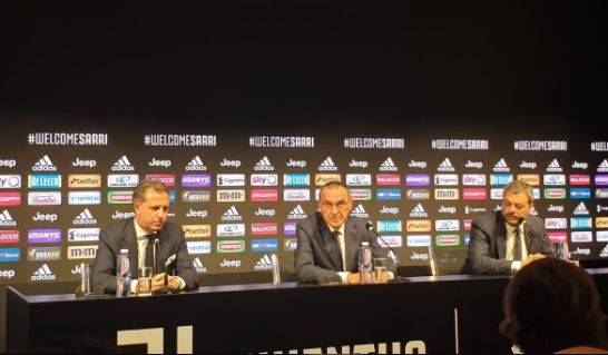 Sarri: "La Juventus il premio per una carriera lunga. Napoli? Ho rispettato tutti"