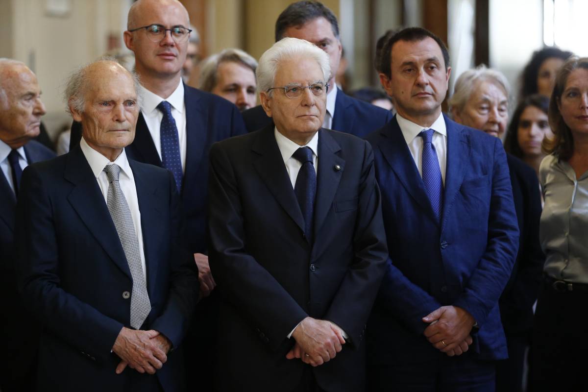 Csm, Mattarella: "Oggi si volta pagina. Fermi contro la degenerazione"