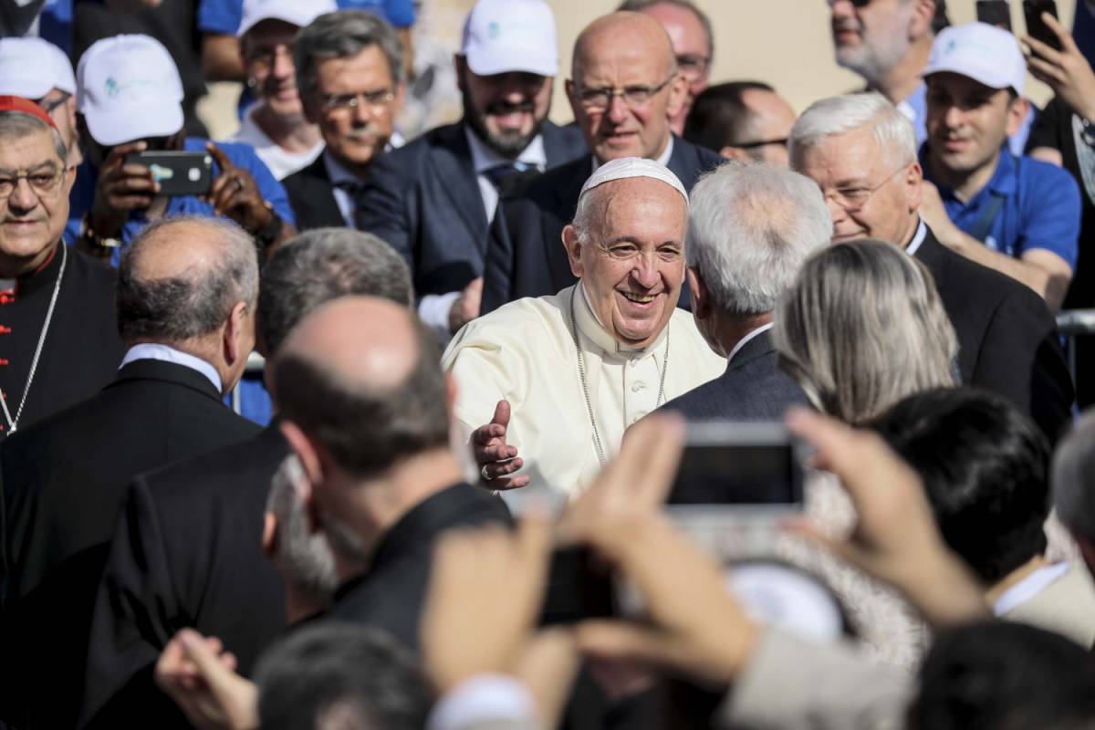 Il Papa a Napoli per rilanciare la "teologia dell'accoglienza"
