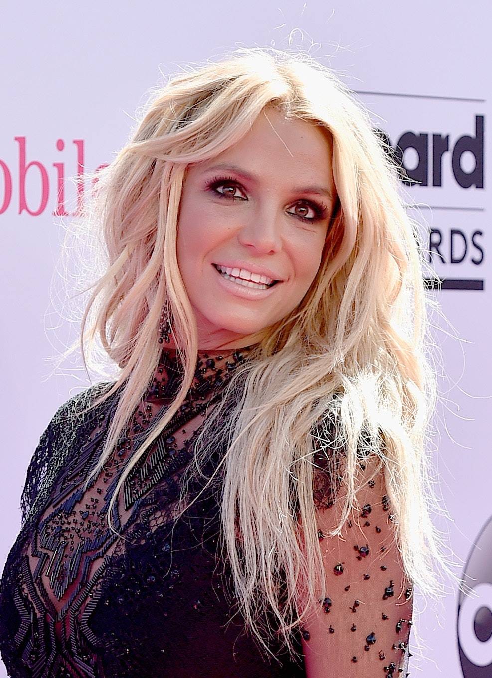 Vacanza social per Britney Spears sotto il sole dei Caraibi 