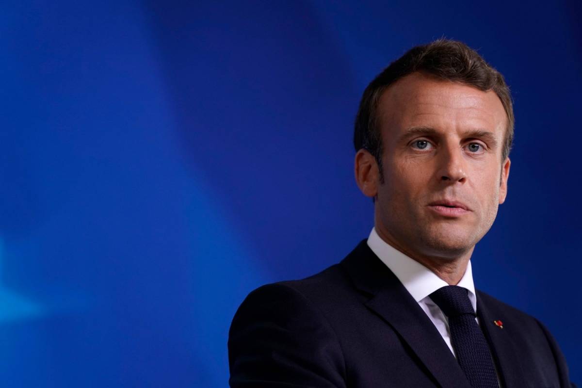Macron: "In Renault lo Stato non scenderà"