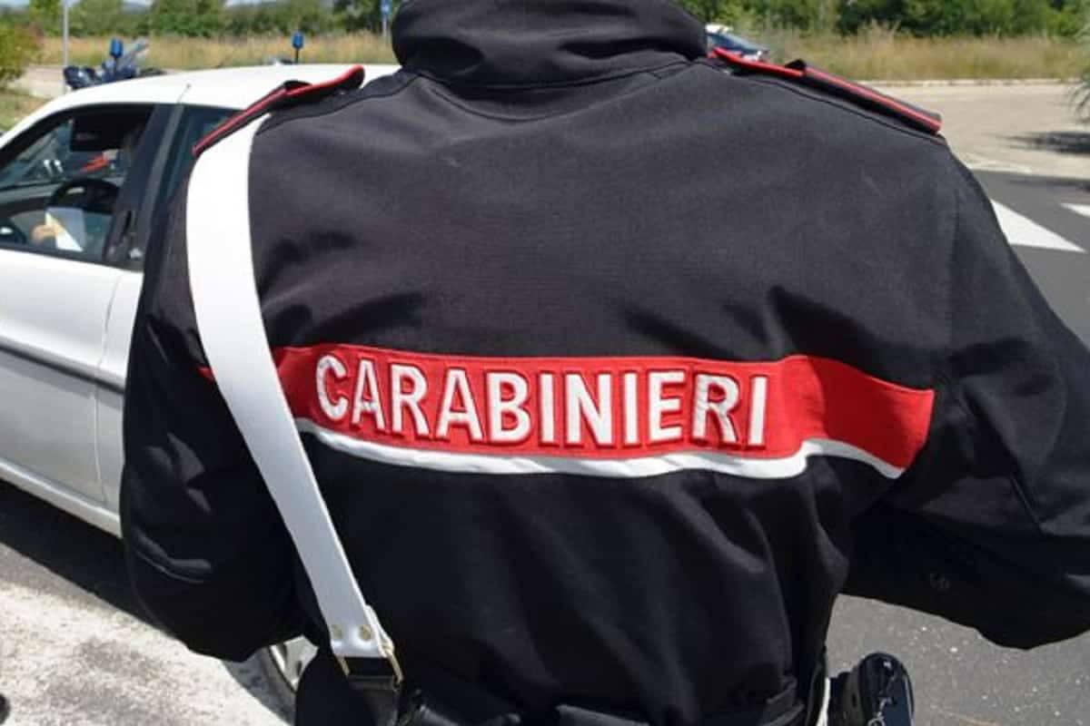 Pusher marocchino spara a carabiniere durante la fuga, arrestato