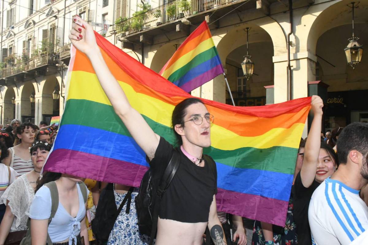 Tiramisù, cocktail e pizze arcobaleno: così a Milano ​celebrano la Pride Week