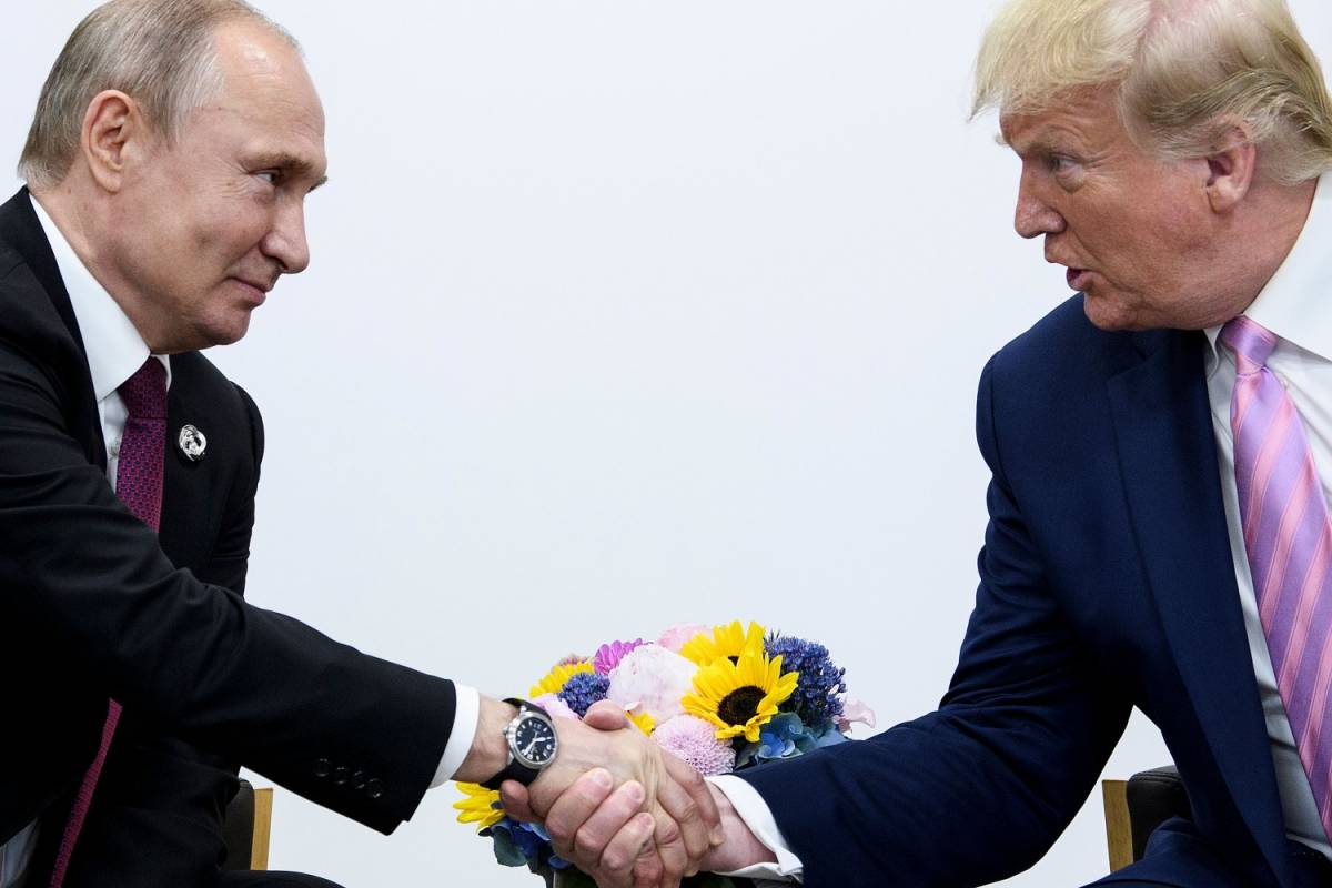 Trump-Putin, quasi amici: "Ma non interferire più..."