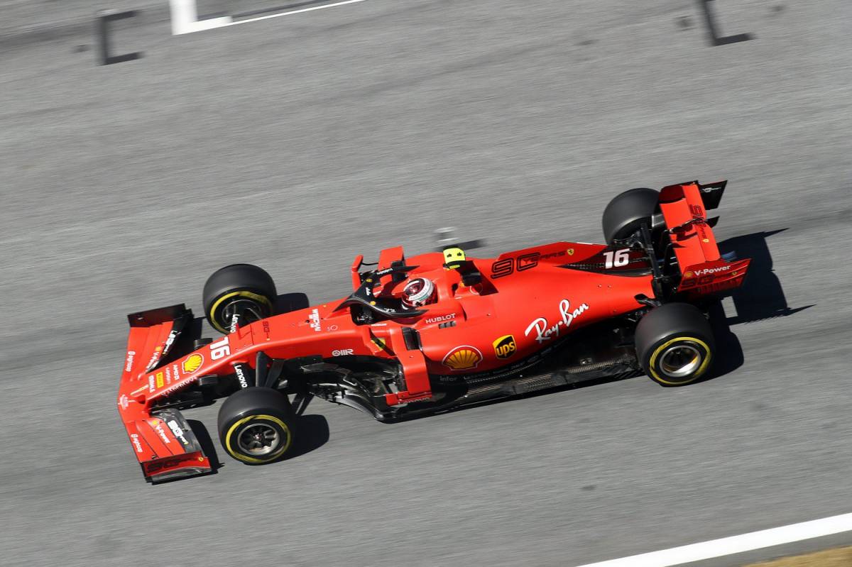 La Ferrari è sempre più Leclerc Vettel appiedato dal motore