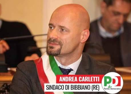 Le accuse ad Andrea Carletti, sindaco di Bibbiano
