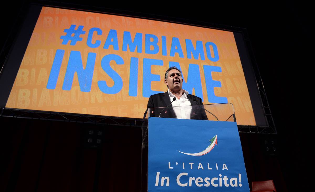 Toti si smarca: "Sarò in piazza con Meloni e Salvini"