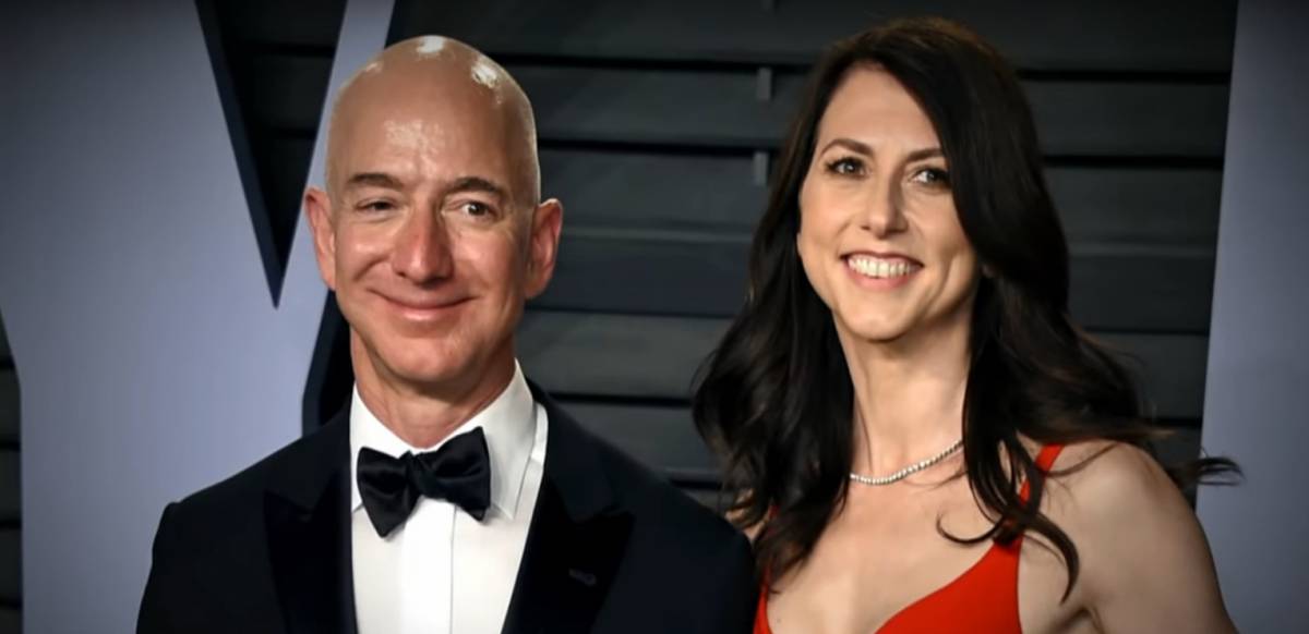 L’ex moglie di Jeff Bezos è la single più corteggiata del web