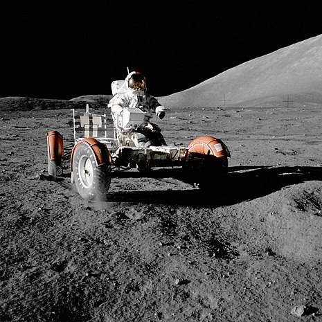 "Mamma mia": il primo automobilista che sgommò sulla Luna