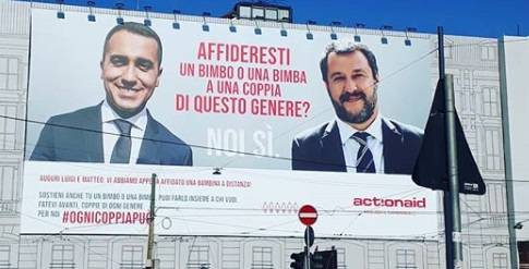 La sfida di Action Aid: "Anche Salvini e Di Maio possono adottare bimbi"