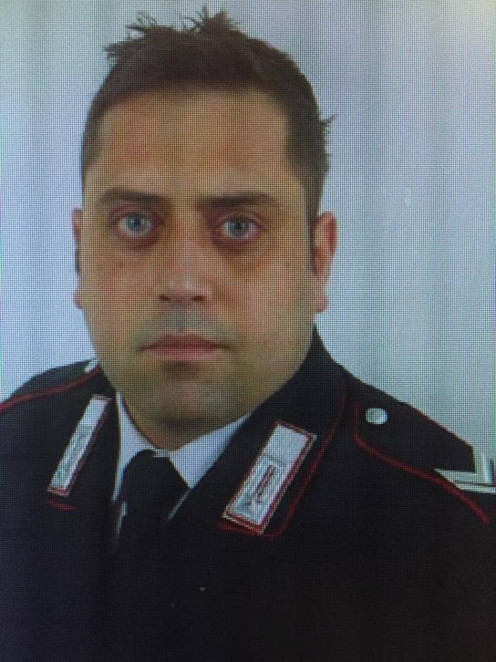 Carabiniere ucciso, commento choc di una prof: "Uno in meno"