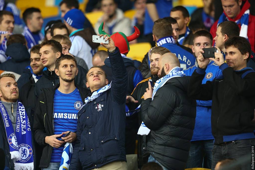 Il Chelsea esclude a vita dallo stadio un tifoso razzista