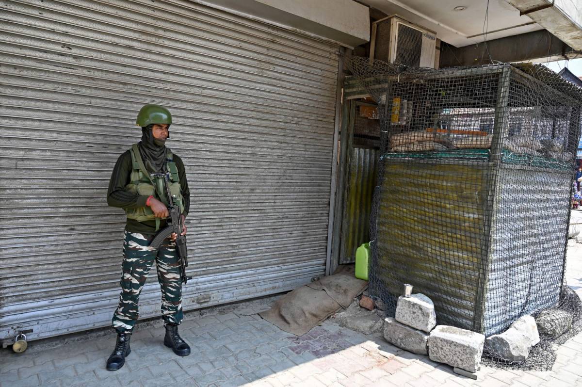 Kashmir, allarme terrorismo: evacuate 20mila persone