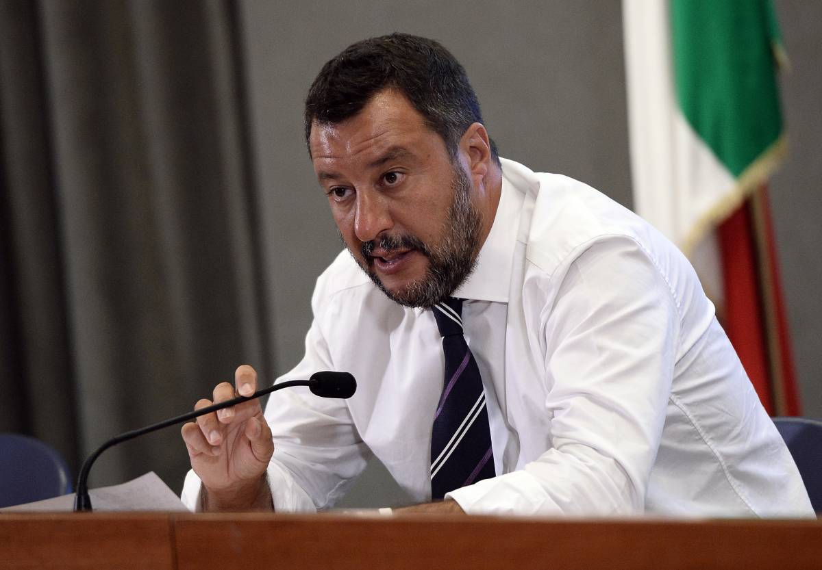 Matteo Salvini: "Qualcosa nel governo si è rotto"