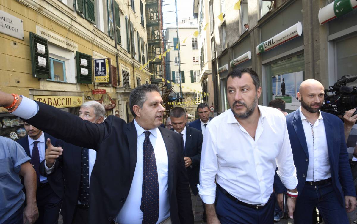 Genova, dopo la cerimonia di commemorazione Salvini incontra Toti