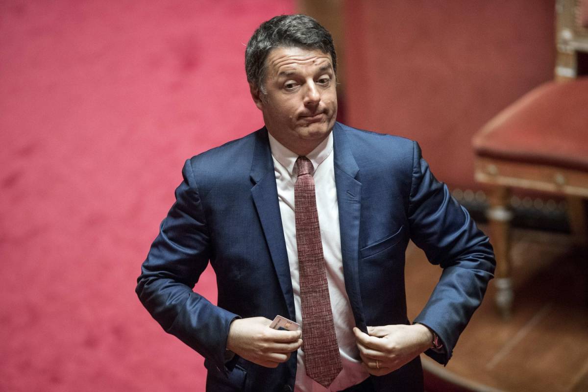Renzi si attacca alla poltrona: "Evitare il ritorno alle urne"