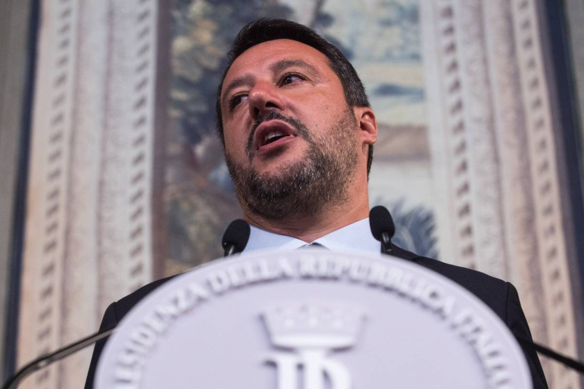 Ora Salvini tuona: "Conte organico al Pd, teneva e fermava i dossier"
