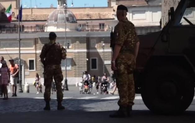 Assisi, tunisino aggredisce militari: subito espulso