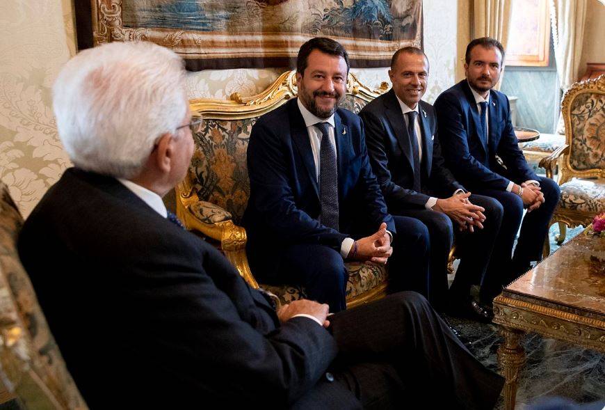 "Spudorati e poltronisti" L'ira di Salvini su Conte e Pd