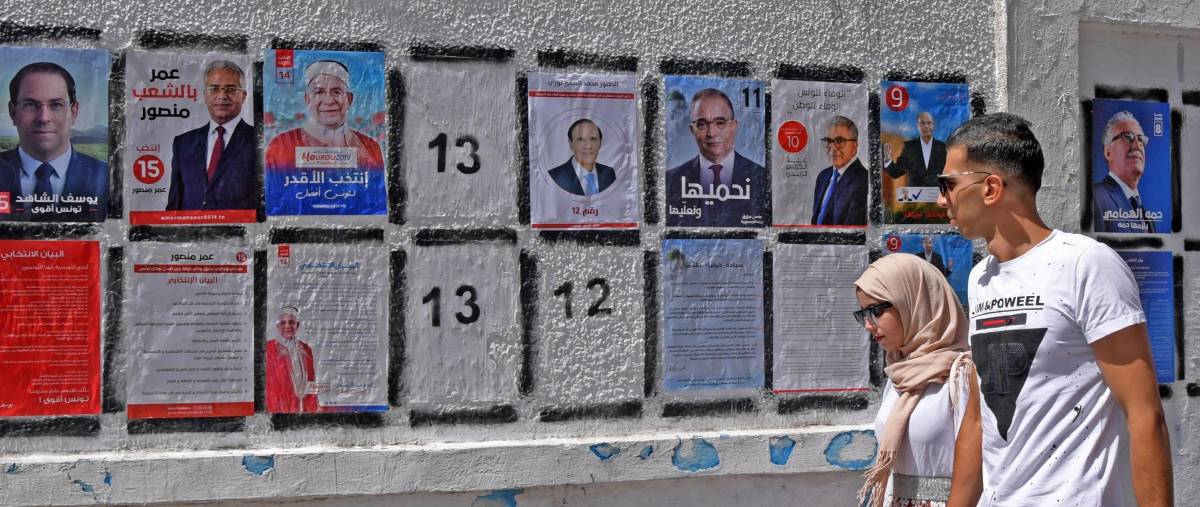 Elezioni in Tunisia, crolla l'affluenza ed avanzano i candidati indipendenti